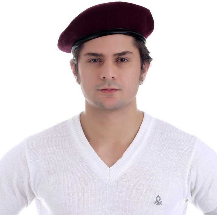 Buy Worldstyle Comfortable Maroon Round 