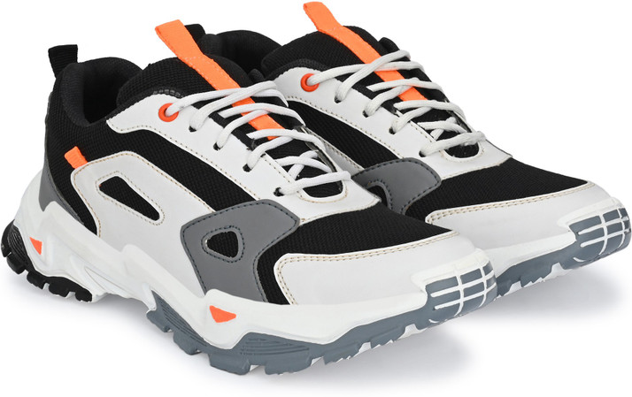 lightweight cushioned running shoes
