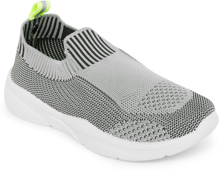 junior slip on shoes