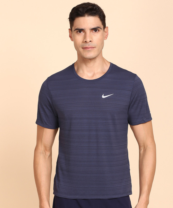 NIKE Striped Men Round Neck Blue T 