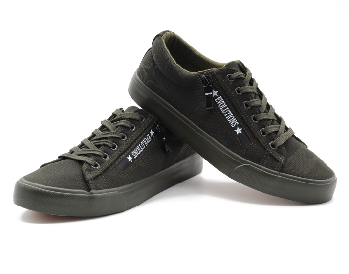 puma green shoes zip