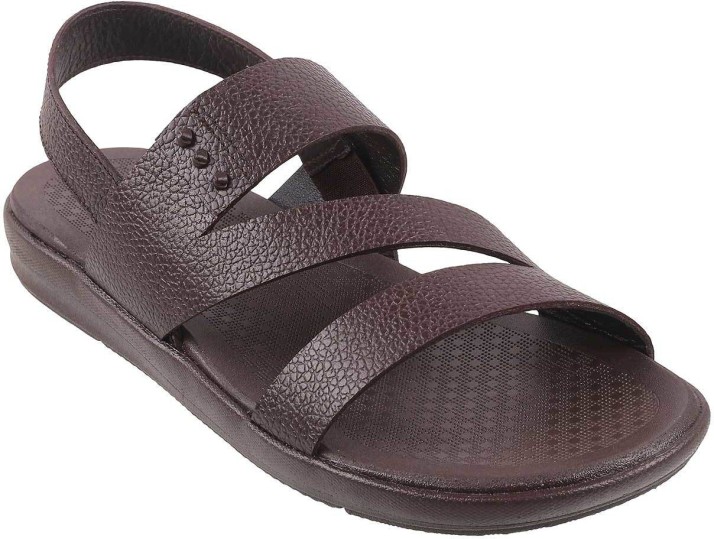 metro brown sandals