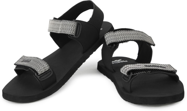 steve madden jaron flat sandal