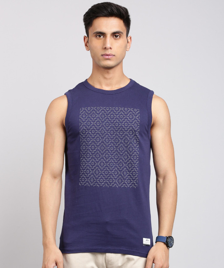 PETER ENGLAND Printed Men Round Neck 