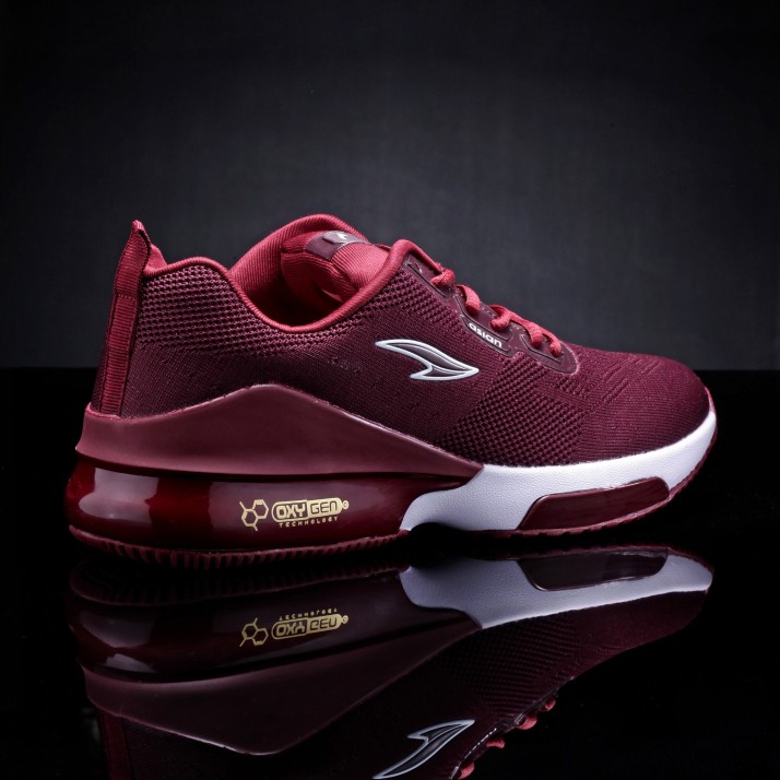 maroon running shoes