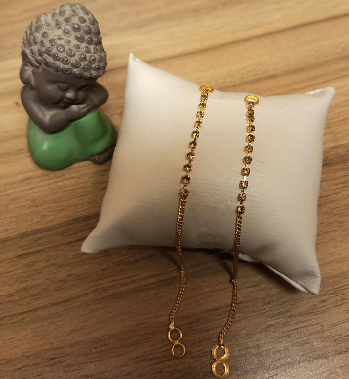 kanoti Diamond Brass Ear Thread 