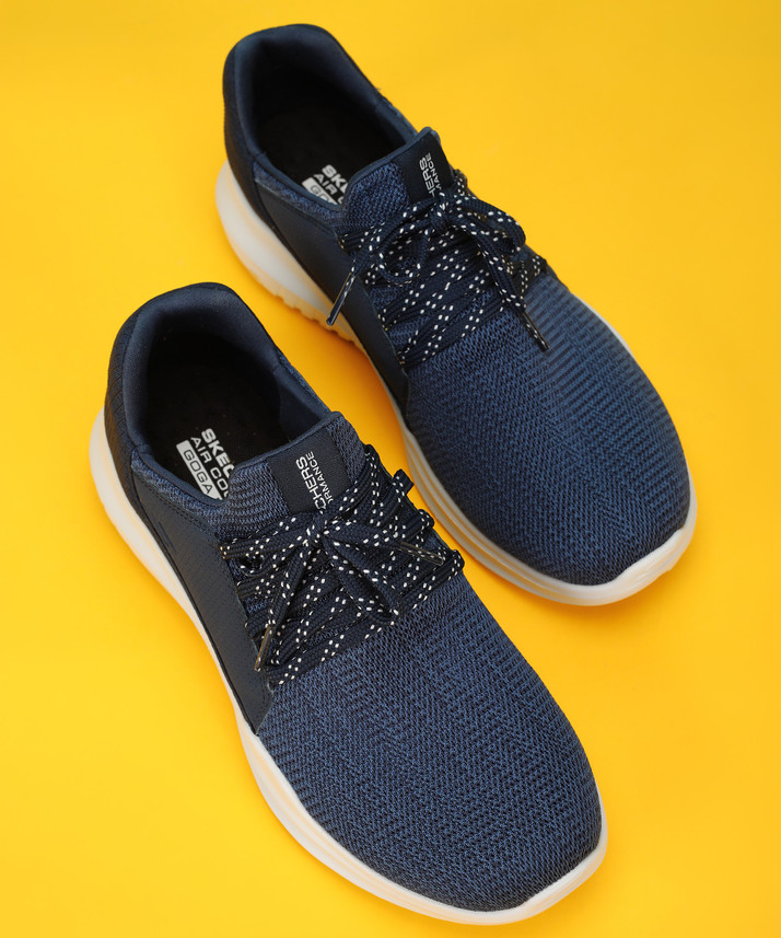 skechers men's go run mojo