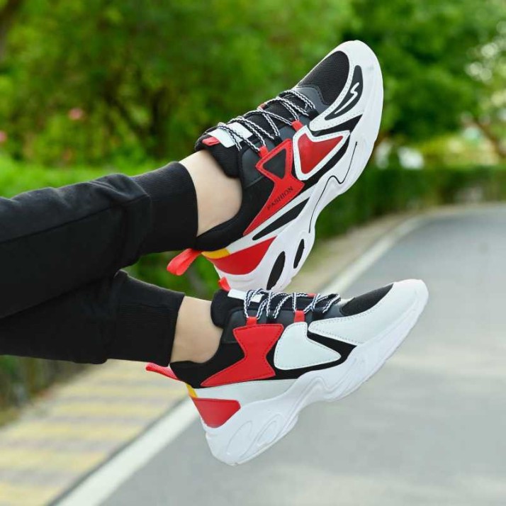 men sneakers flipkart