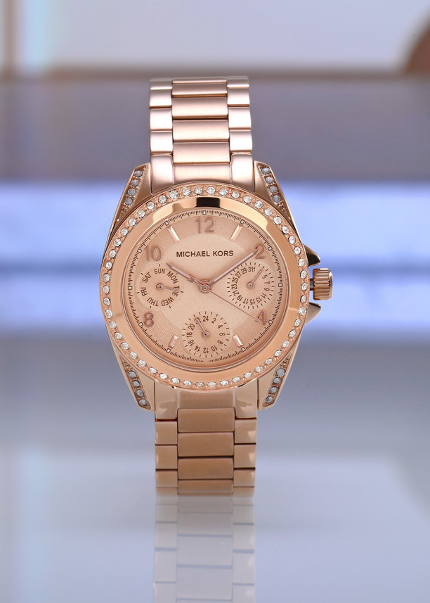 Buy MICHAEL KORS Analog Watch - For 