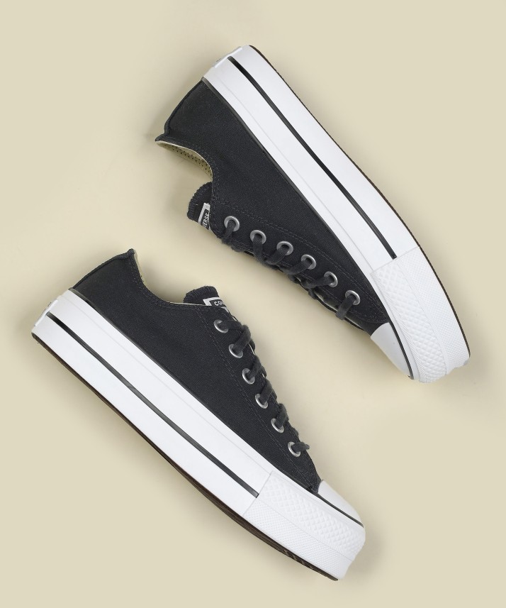 converse black sneakers flipkart