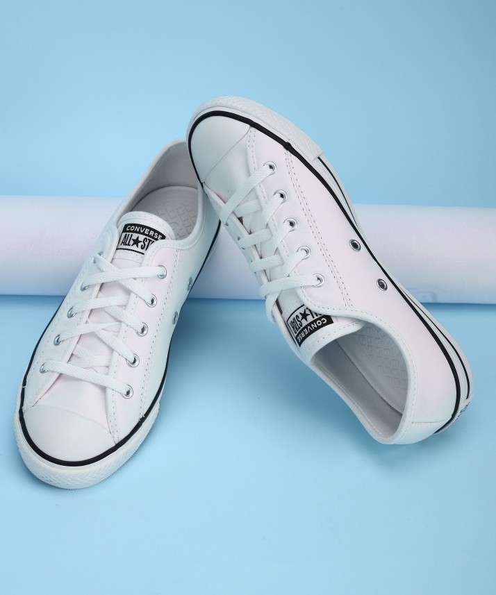 flipkart converse sneakers