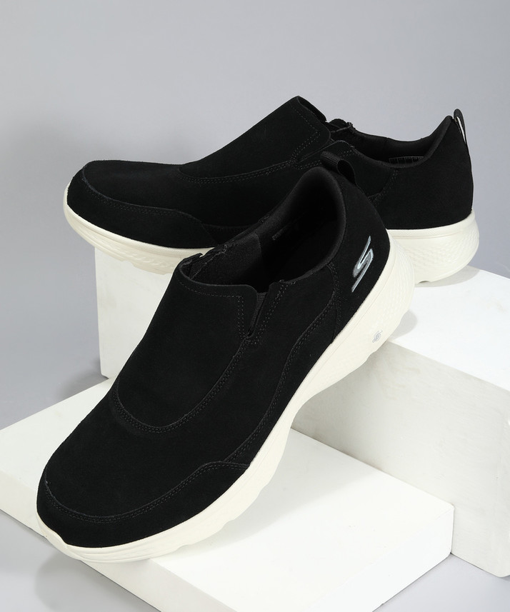 skechers shoes men flipkart