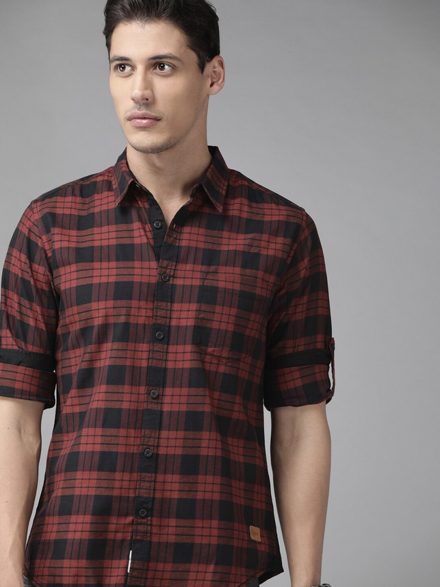Roadster Men Checkered Casual Maroon 