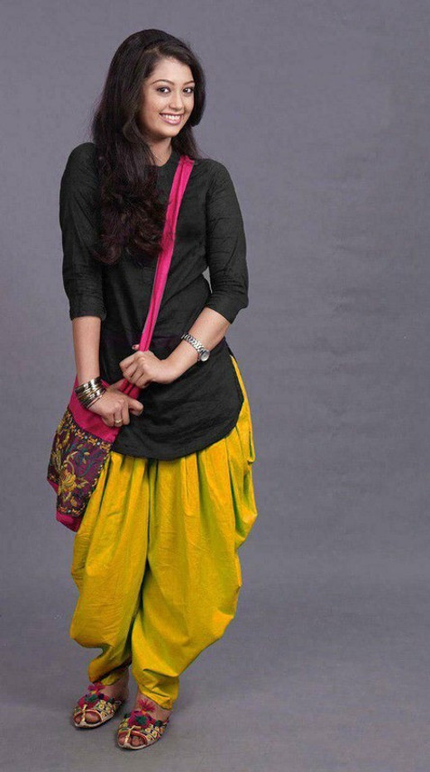 RUHI FASHION Women Dhoti \u0026 Kurta Set 