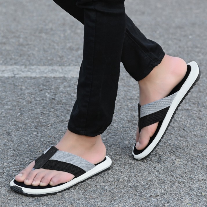 mens slippers online flipkart