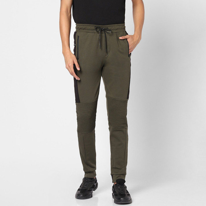 Pantaloons Solid Men Green Track Pants 