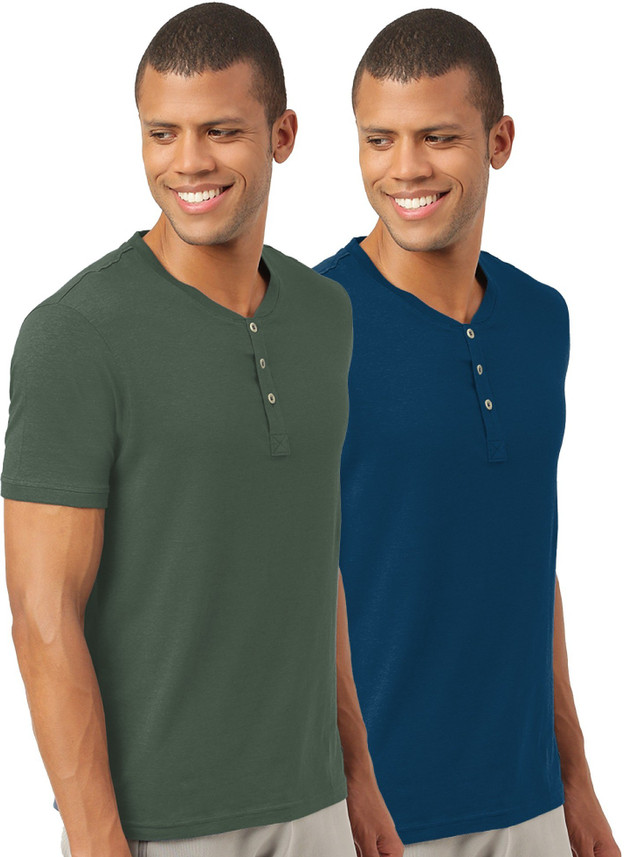 FREECULTR Solid Men Henley Neck Green 