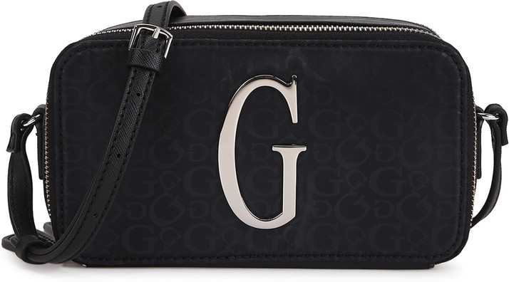 guess bags flipkart