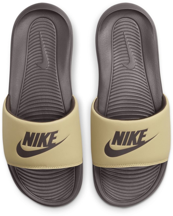 tan nike flip flops