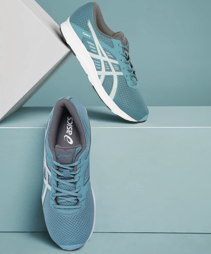asics fuzor b