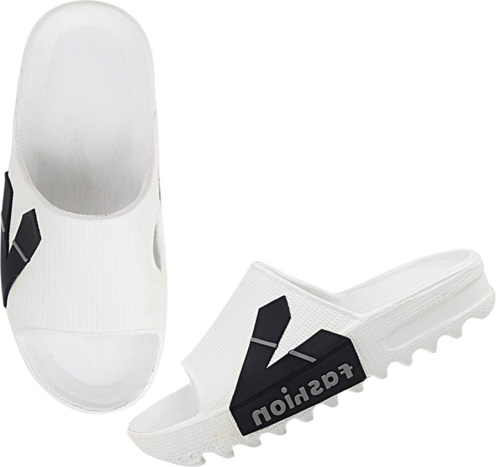 yeezy slides flipkart