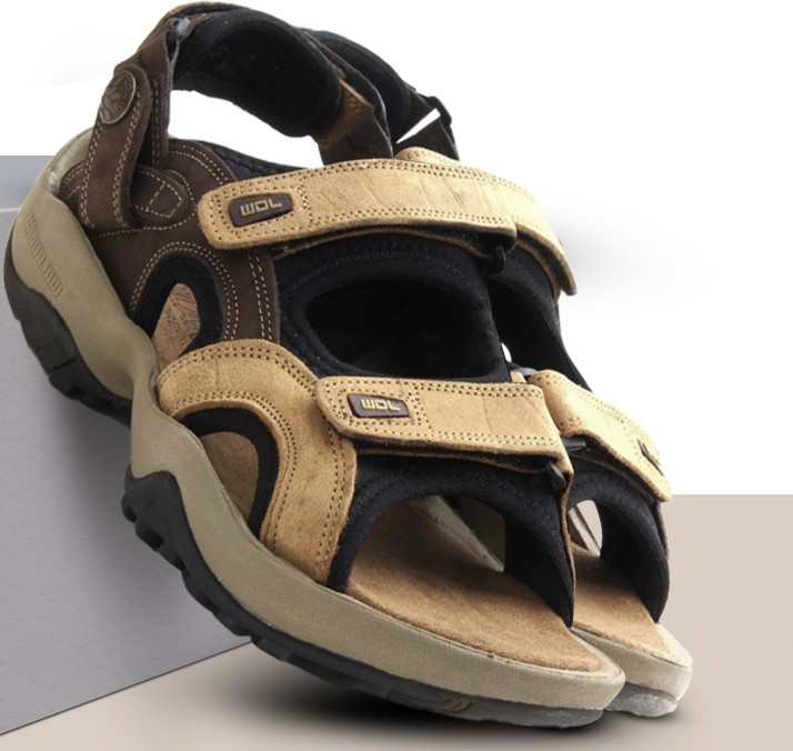 flipkart woodland sandals