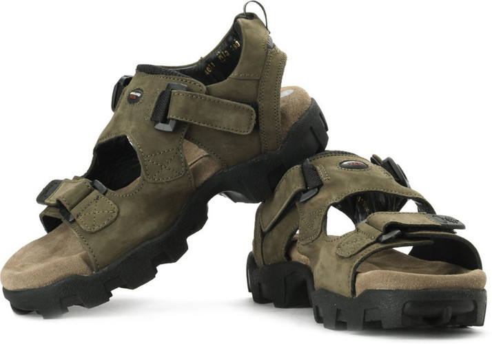 woodland sandals flipkart