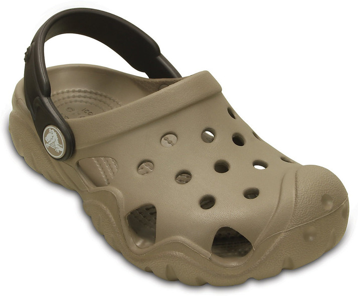 infant crocs size 2c