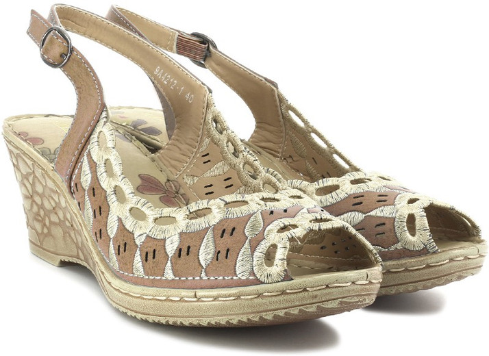 inc 5 sandals flipkart