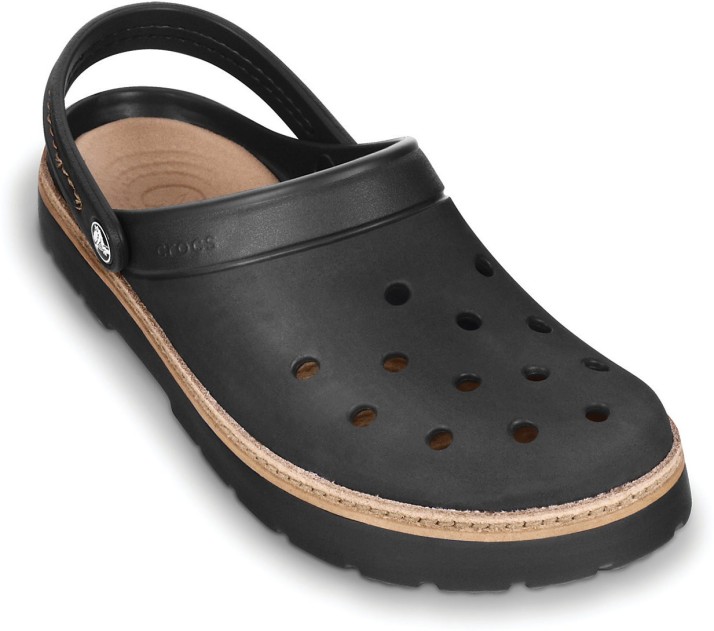 crocs women flipkart