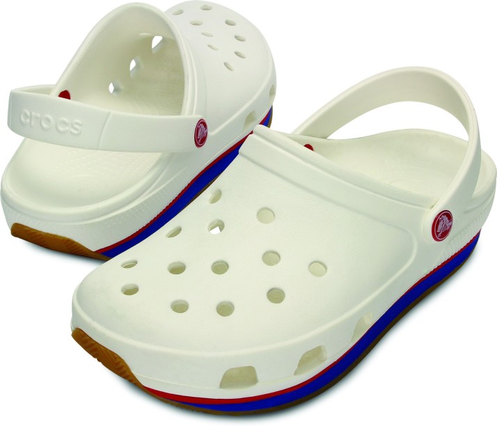 crocs for women flipkart
