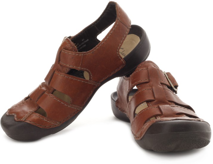 clarks mens sandals online india