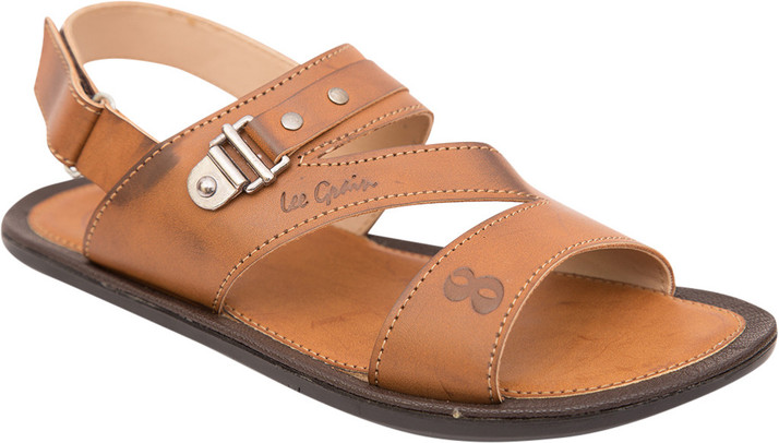 lee grain chappals price
