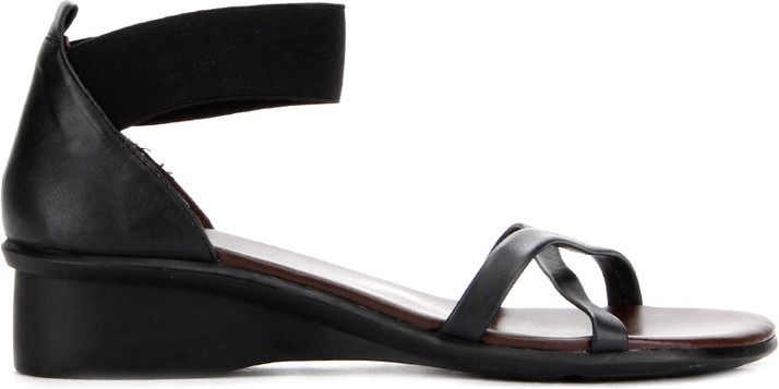 woodland ladies chappal