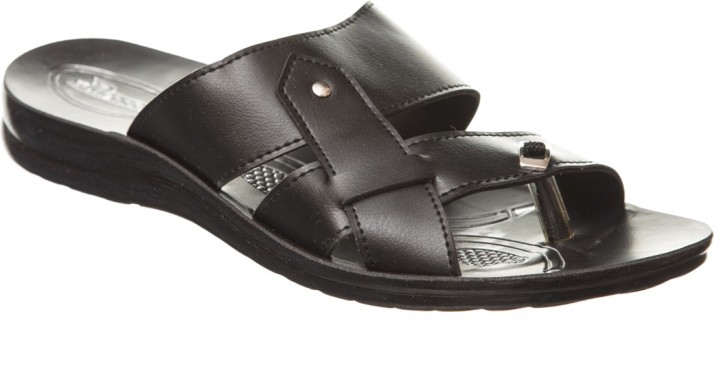 paragon chappal gents