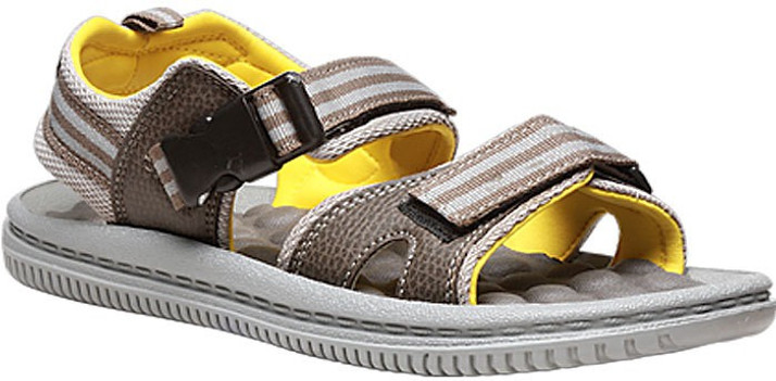 bata sports sandals