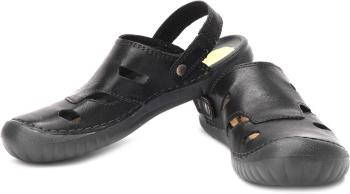 clarks mens casual wirrel beat leather sandals in black
