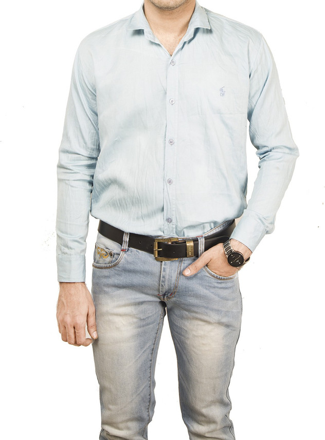 light denim shirt with black jeans