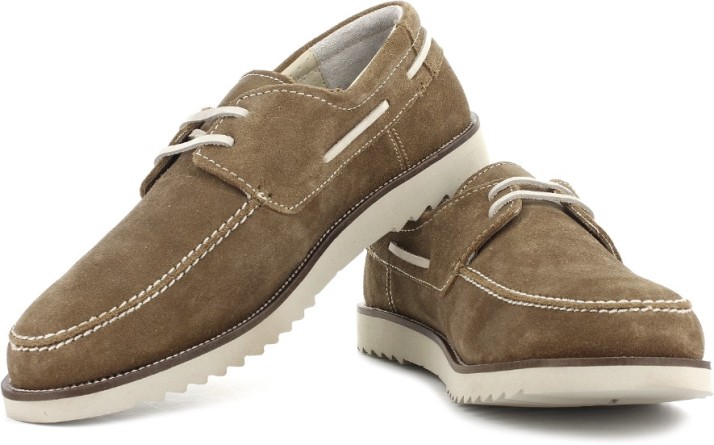 woodland men's leather boat shoes flipkart