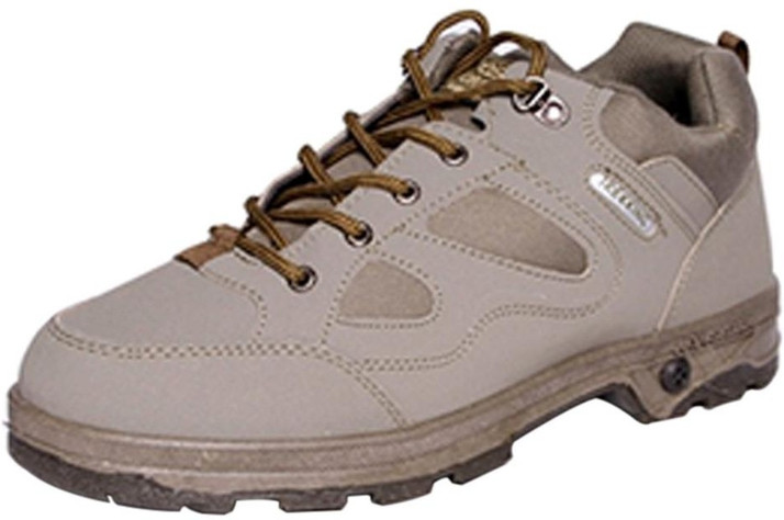 action sports shoes flipkart