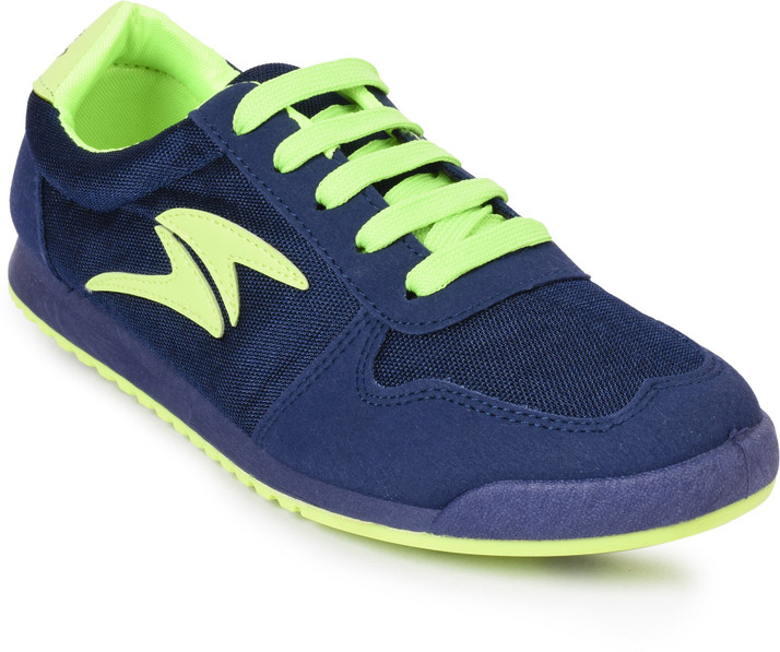 action sports shoes flipkart