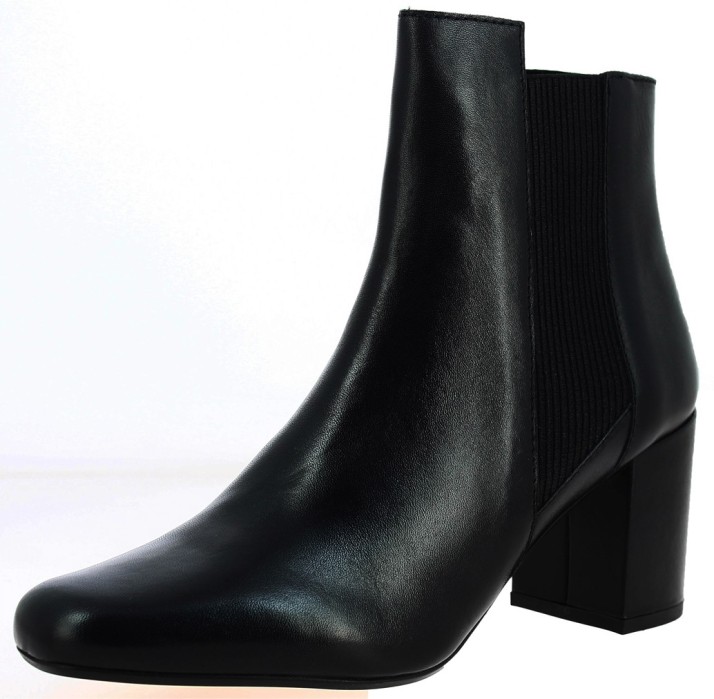 best black leather ankle boots