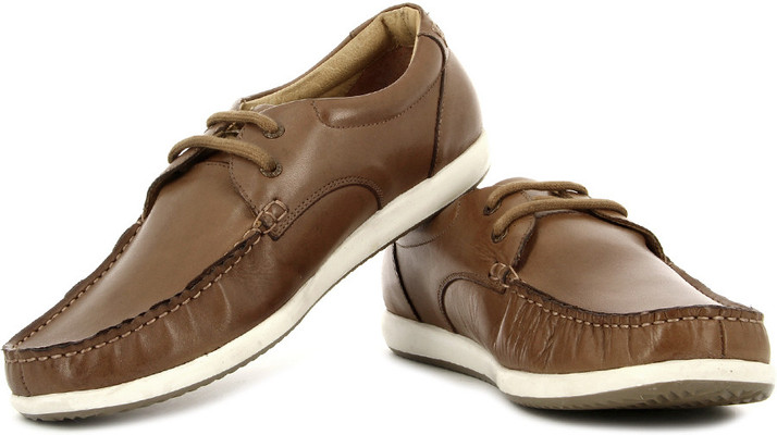 bata hush puppies slippers