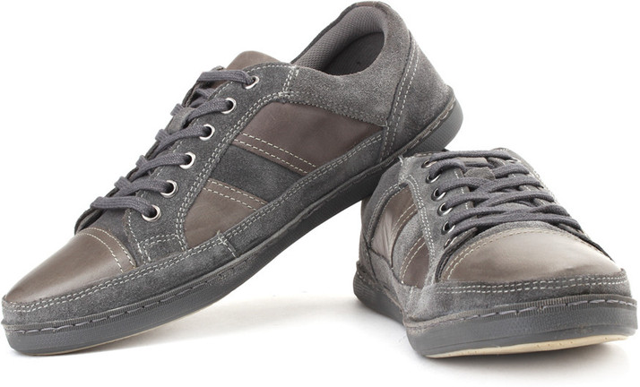 Red tape sneakers for men Clearance