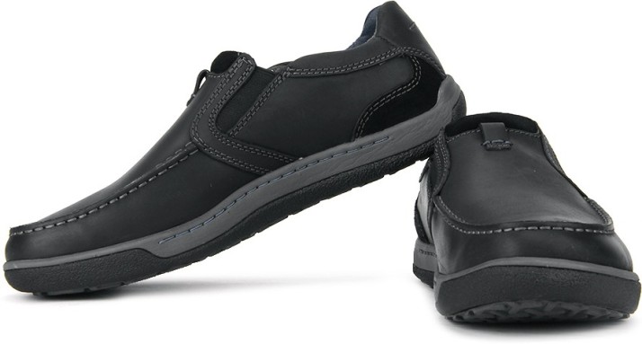 clarks reeder step black loafers