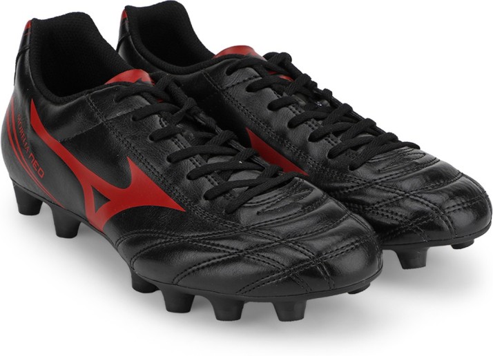 mizuno black football boots