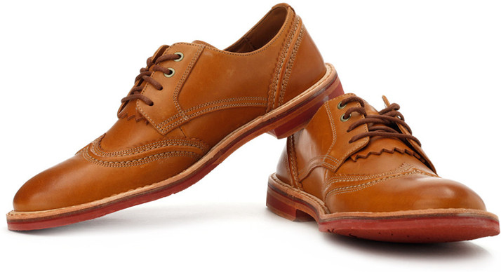 clarks tan brogues