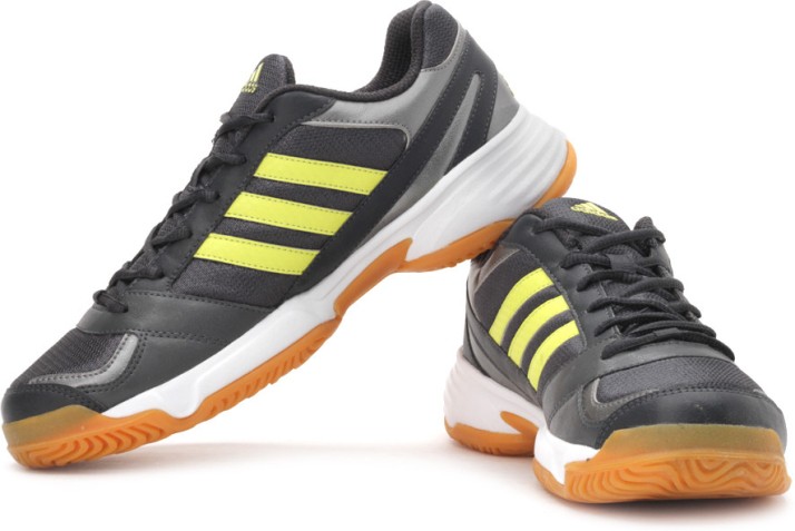 adidas badminton shoes flipkart