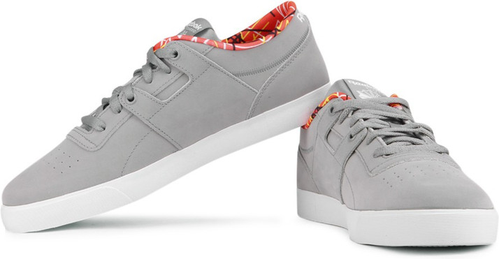 reebok workout low clean fvs