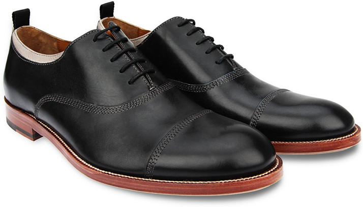 johnston and murphy lace up shoes